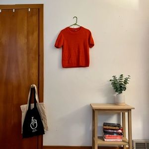 Everlane: Alpaca Sweater Tee